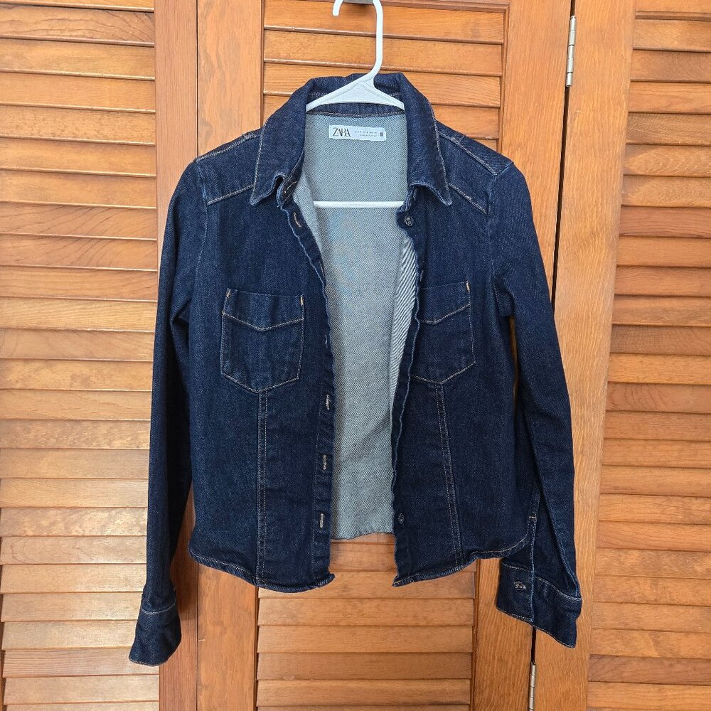 Zara Women's Denim Dark Blue Button Down Shirt W/ Front Pockets Size XS/S